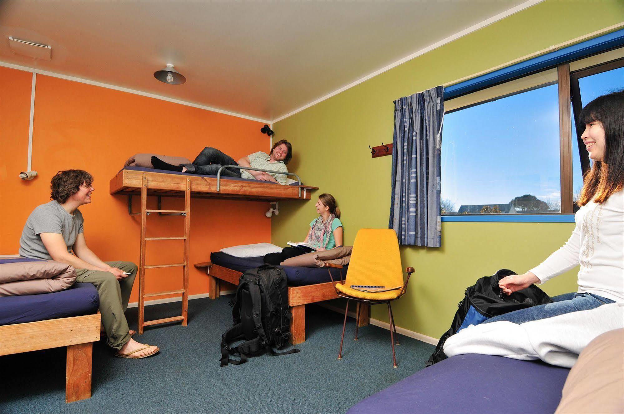 Tasman Bay Backpackers Vandrerhjem Nelson Eksteriør bilde
